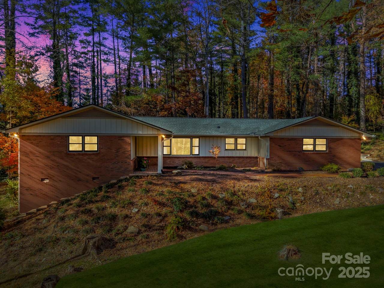 228 Raintree Drive - Photo 1