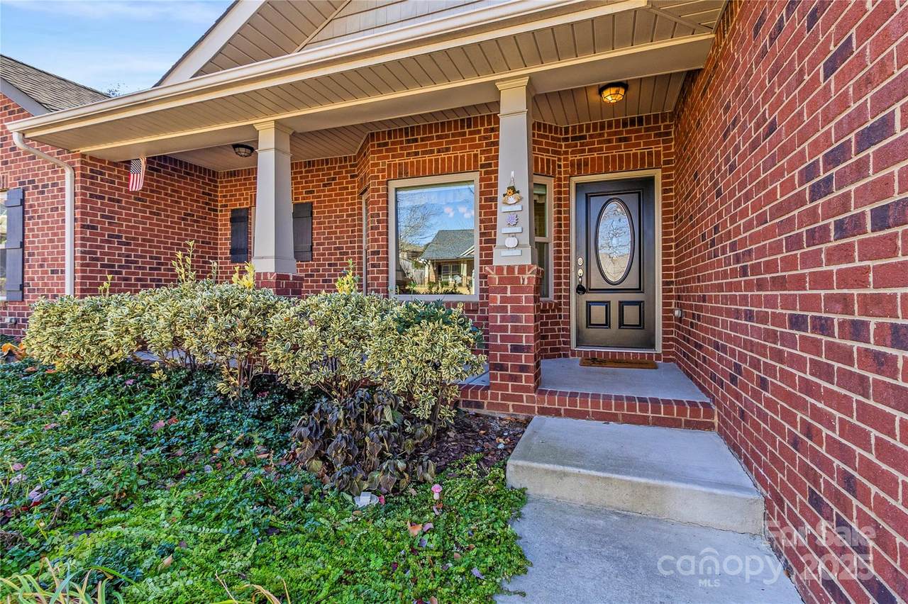 7208 Ogden Place - Photo 1