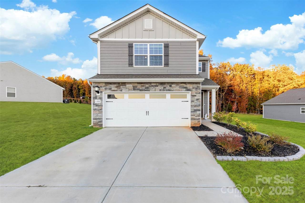 128 Sina Street - Photo 1