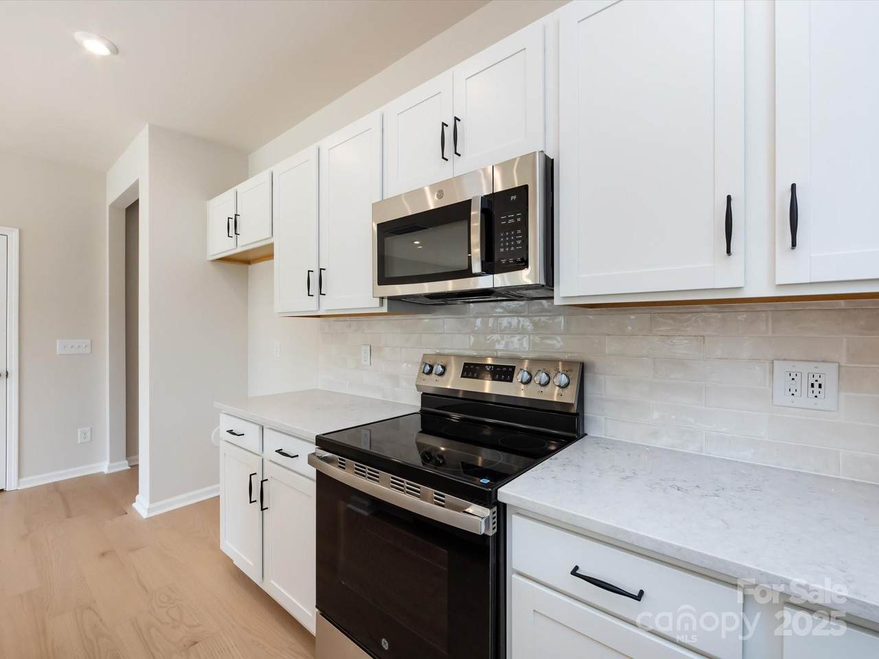 2108 Endeavor Run - Photo 1