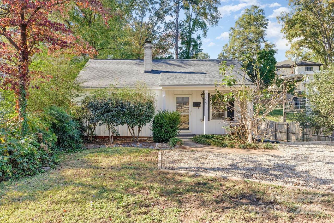 542 Iverson Way - Photo 1