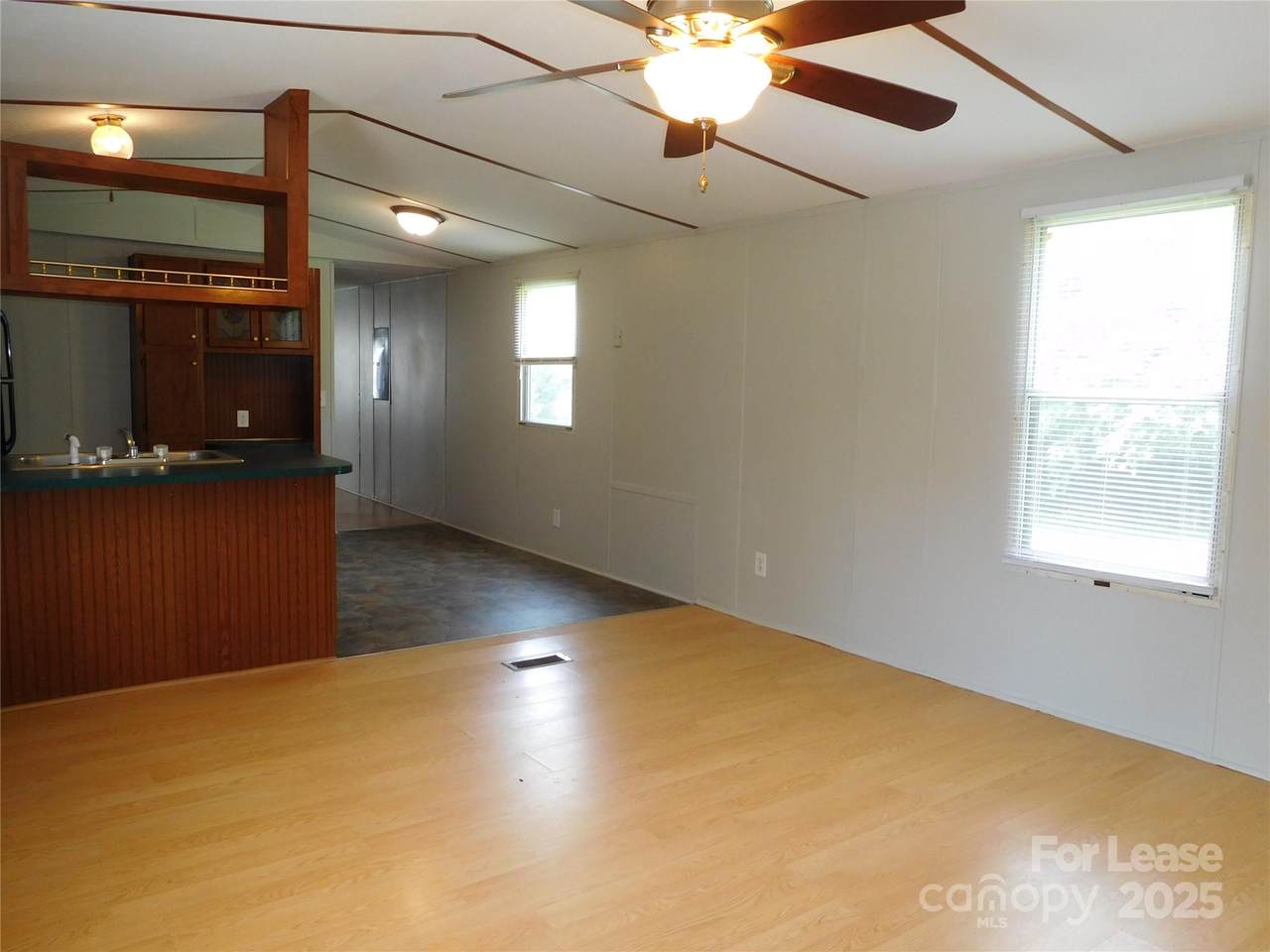 524 Oak Run Court - Photo 1