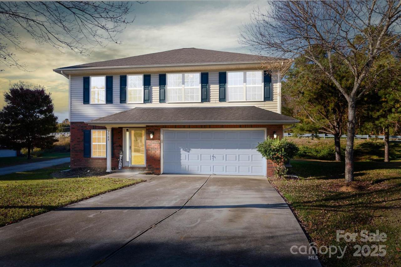 2707 Ireton Place - Photo 1