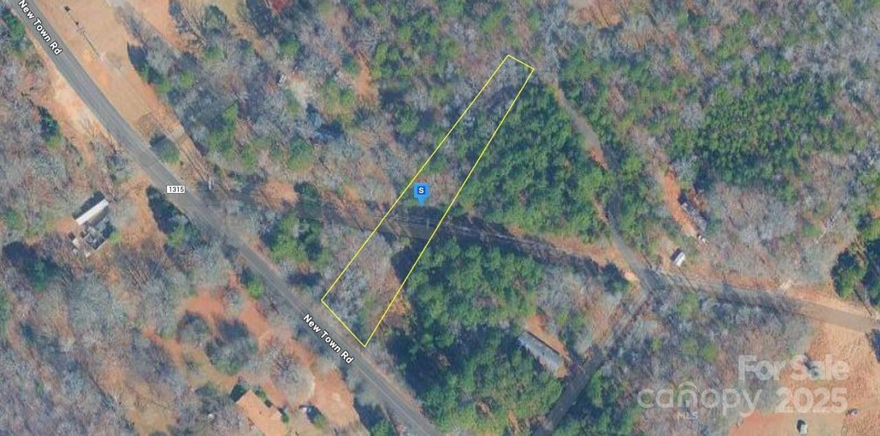 7455 New Town Road - Photo 1