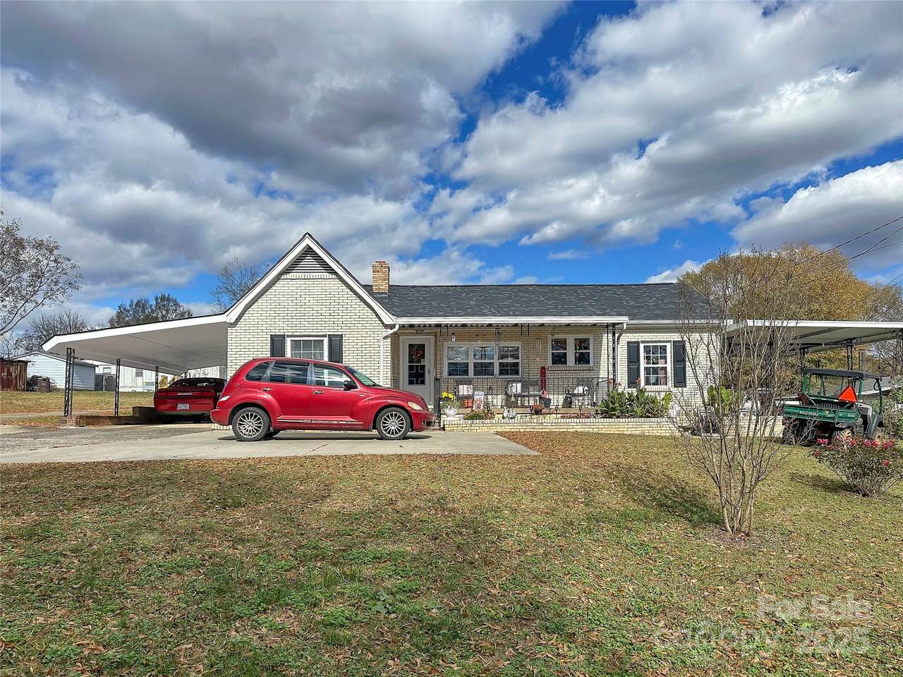 2612 Dixon Boulevard - Photo 1