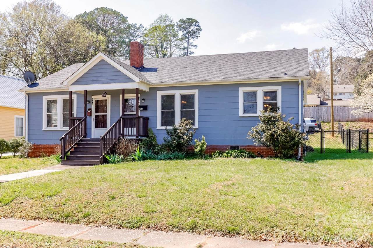 114 Mitchell Street - Photo 1