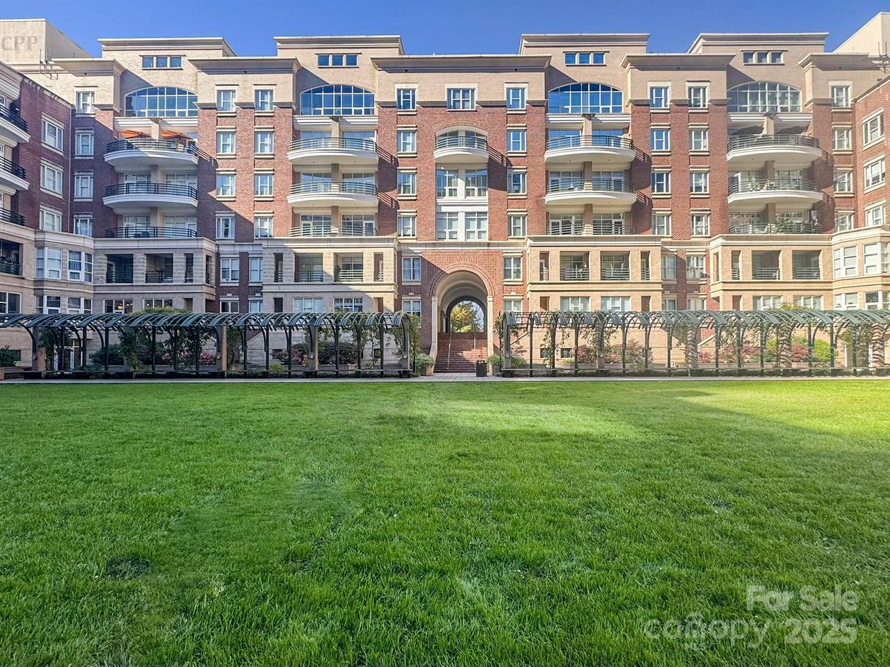 400 Church Street - Photo 1