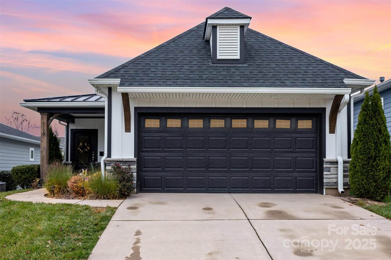 5129 Looking Glass Trail - Photo 1