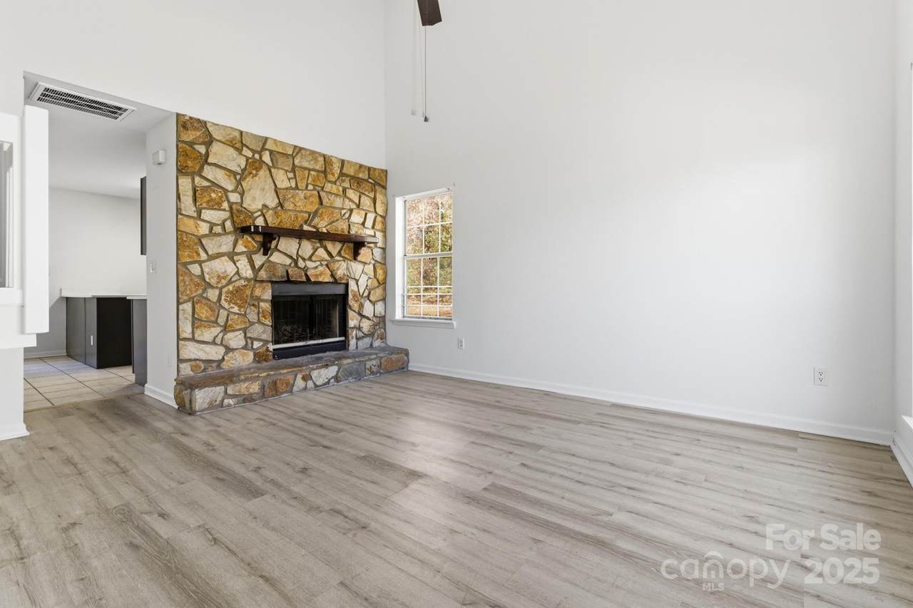 6113 Windsor Gate Lane - Photo 1