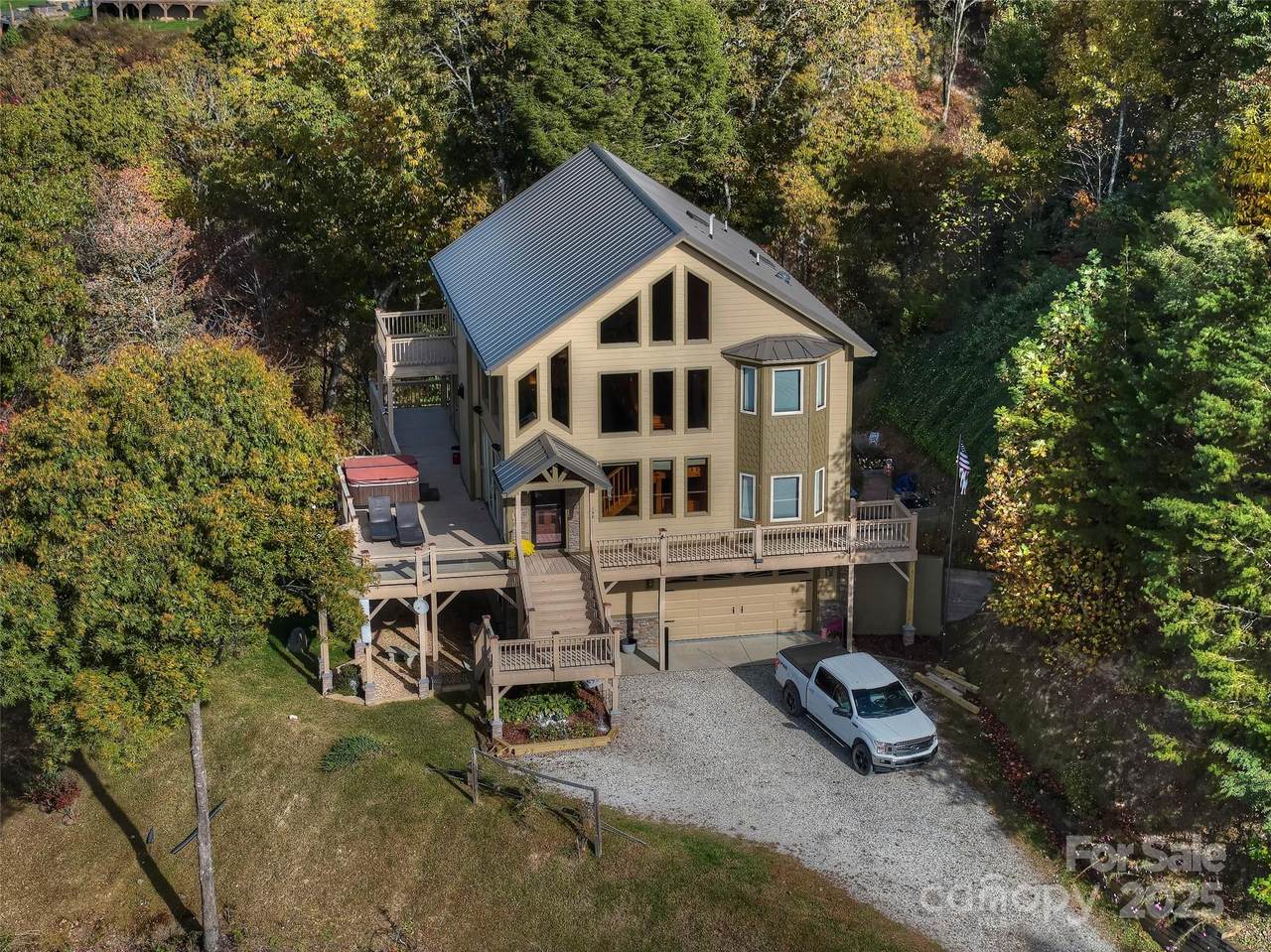 168 Laramie Heights - Photo 1