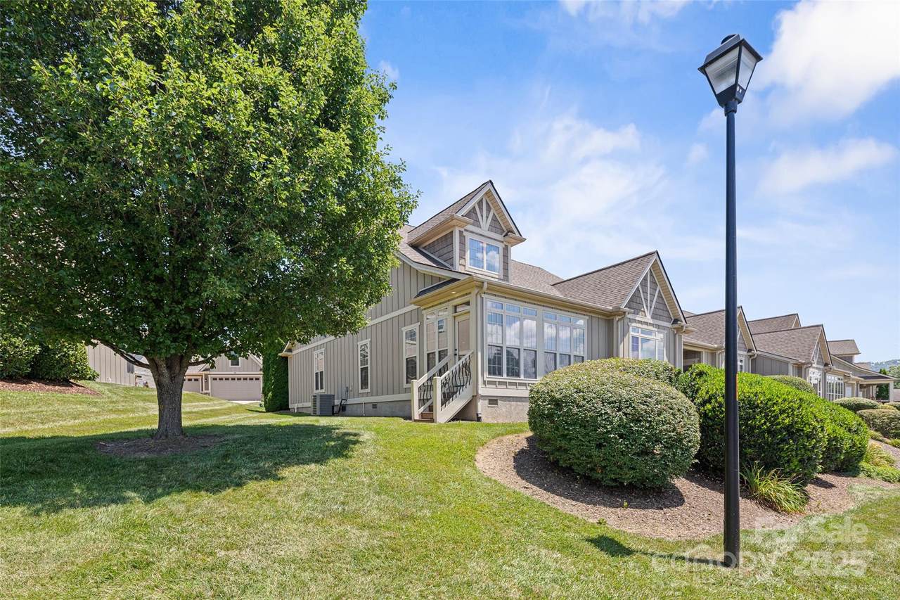 58 Burlington Lane - Photo 1