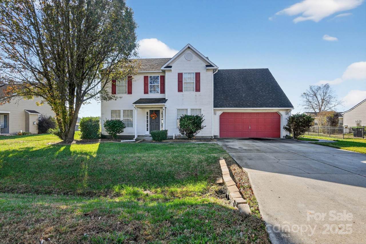 169 Green View Road - Photo 1