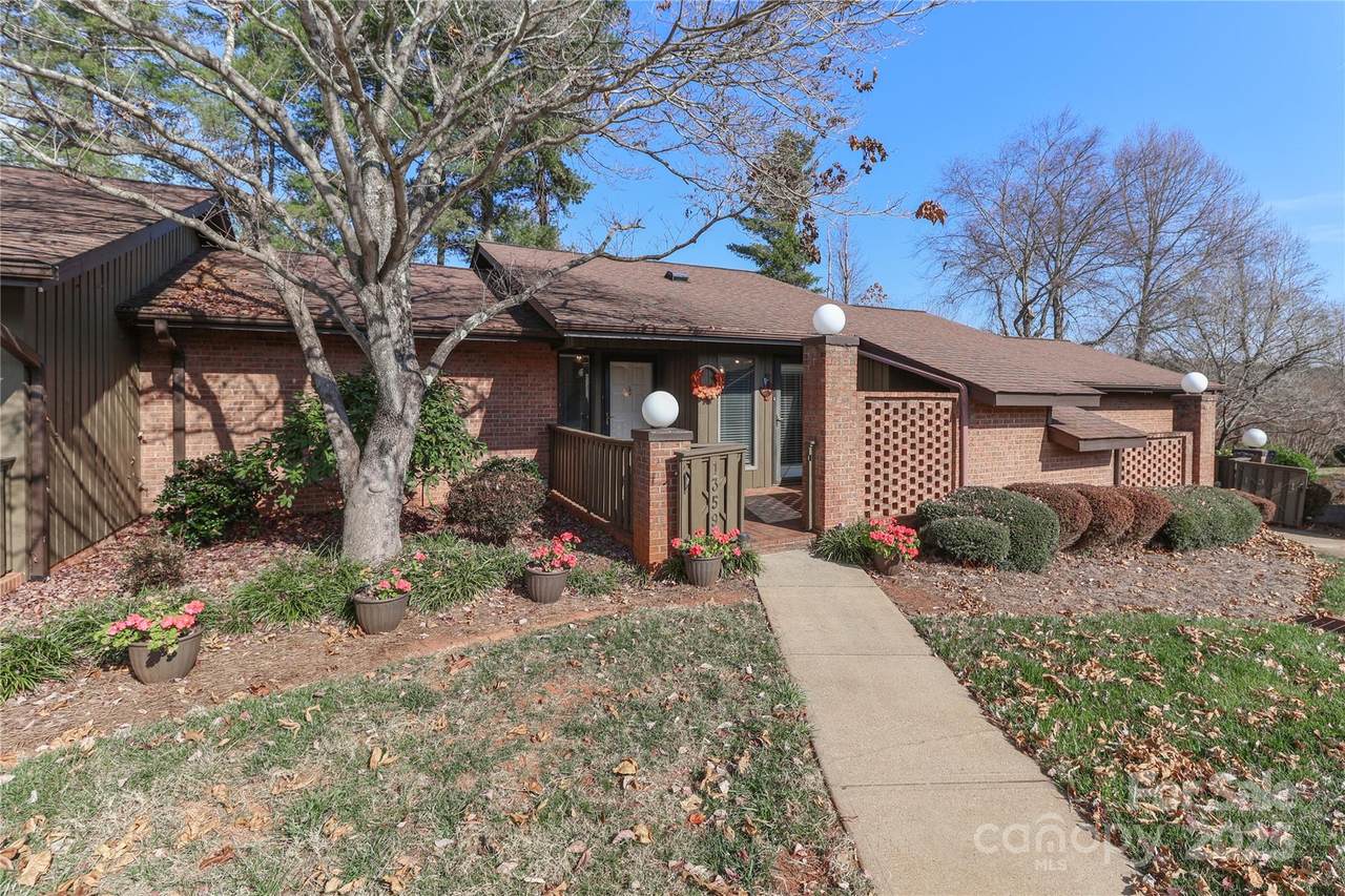 1359 Radio Road - Photo 1