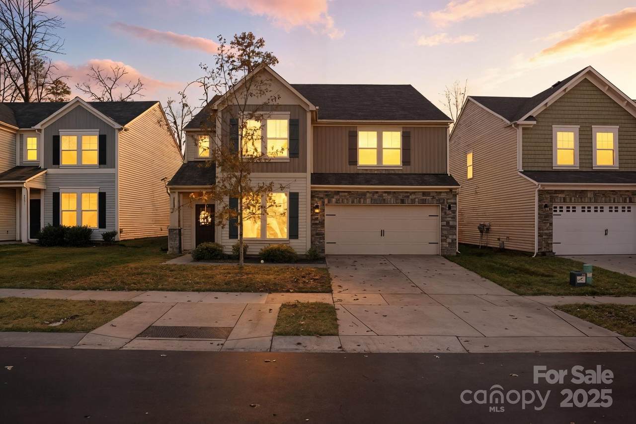 8220 Hudson Forest Drive - Photo 1