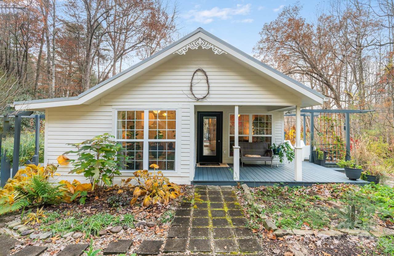 200 Nimitz Drive - Photo 1