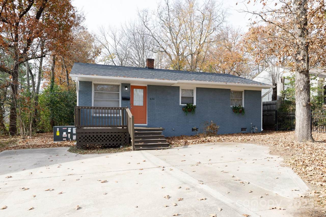 626 Spruce Street - Photo 1