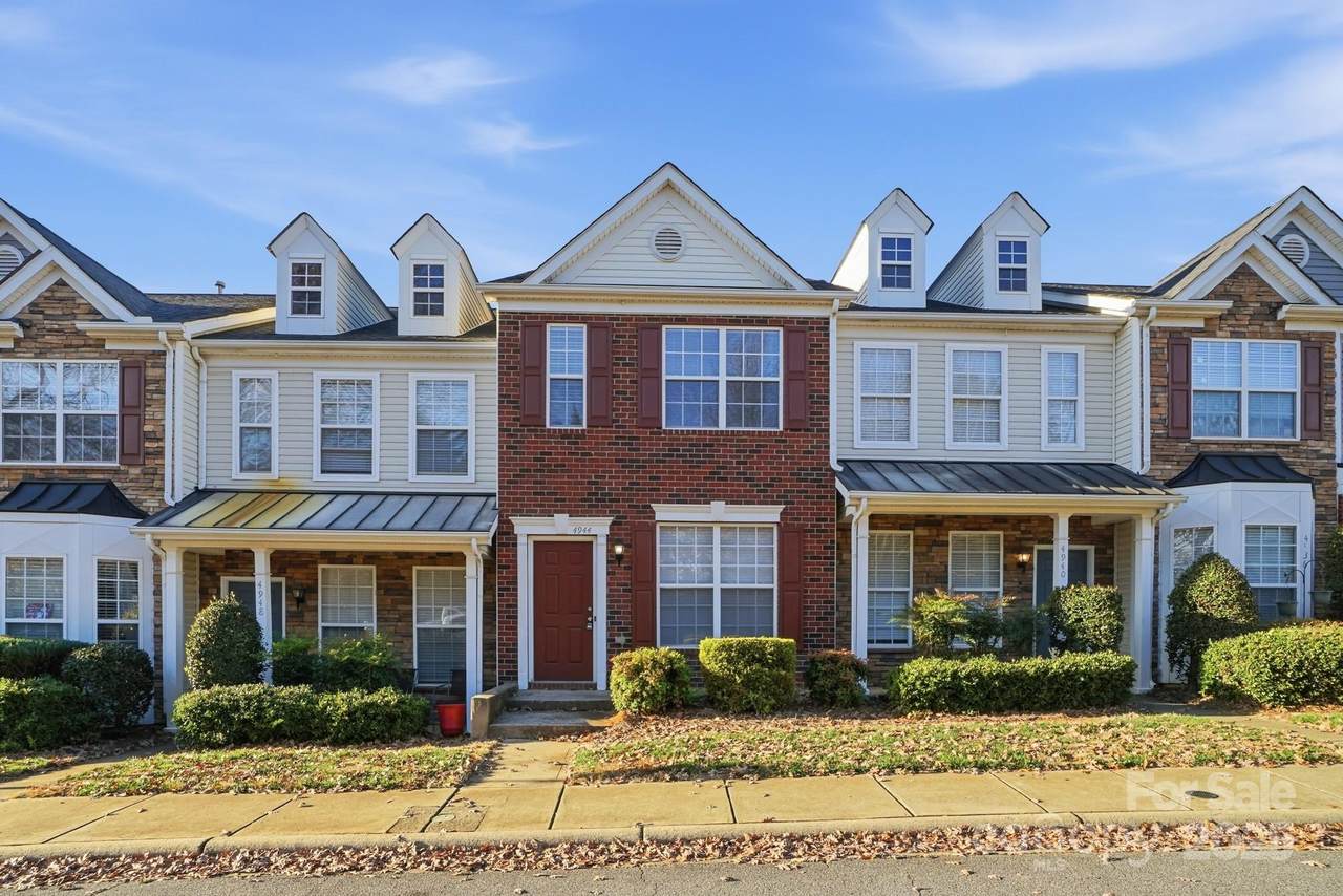 4944 Kotlik Drive - Photo 1