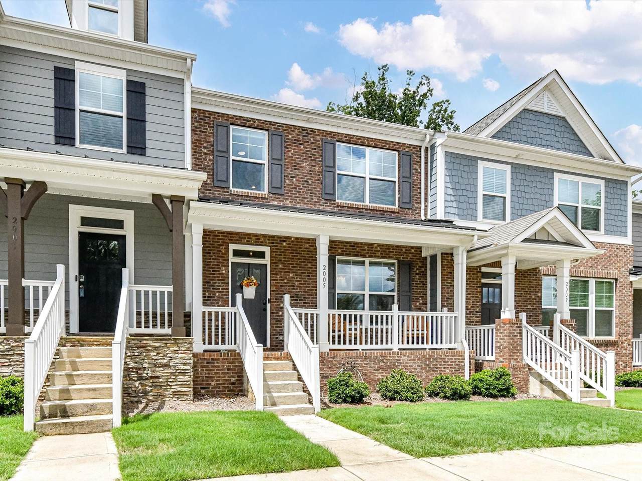 2005 Laurel Village Circle - Photo 1