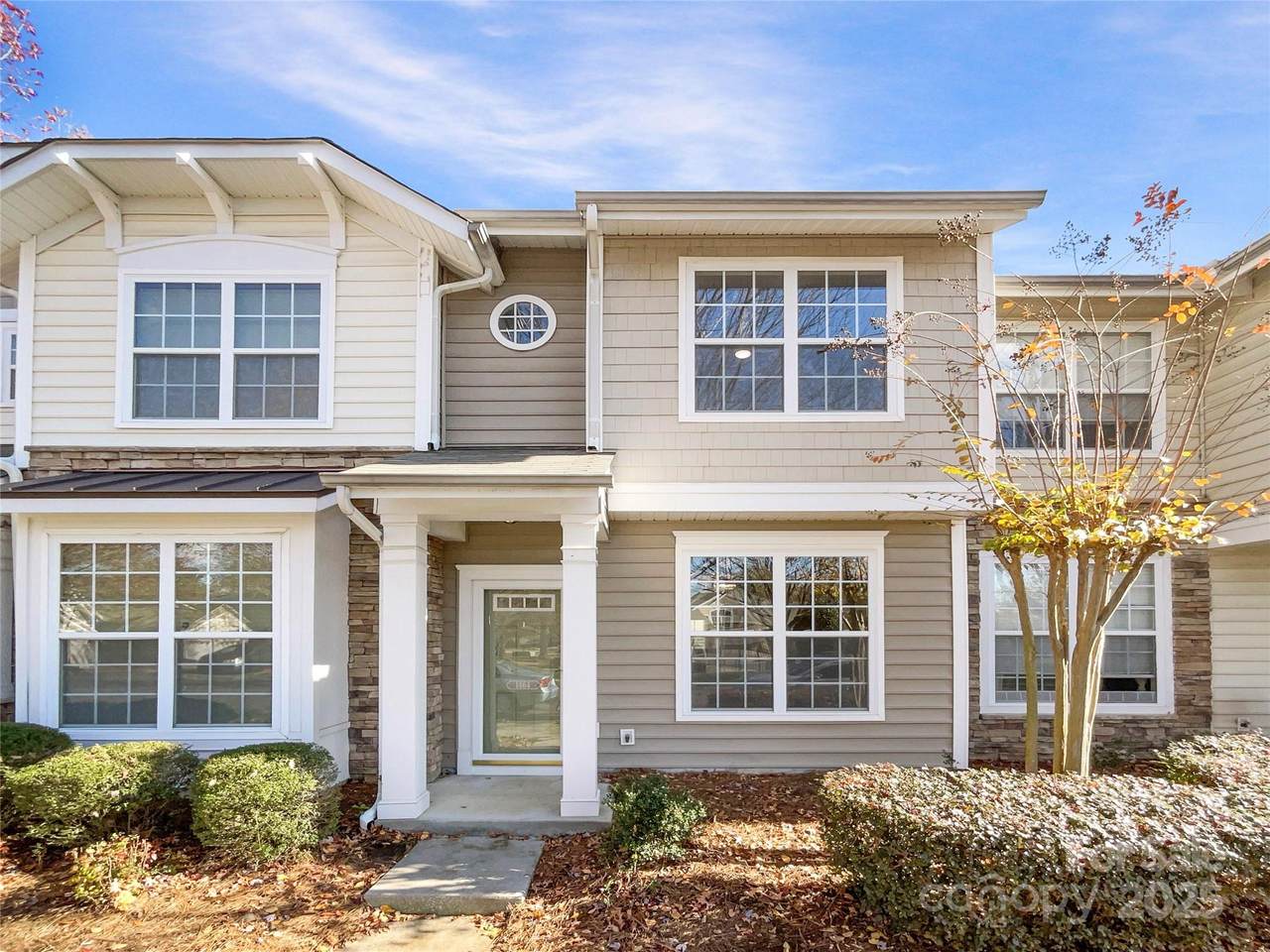 1464 Stonedown Lane - Photo 1