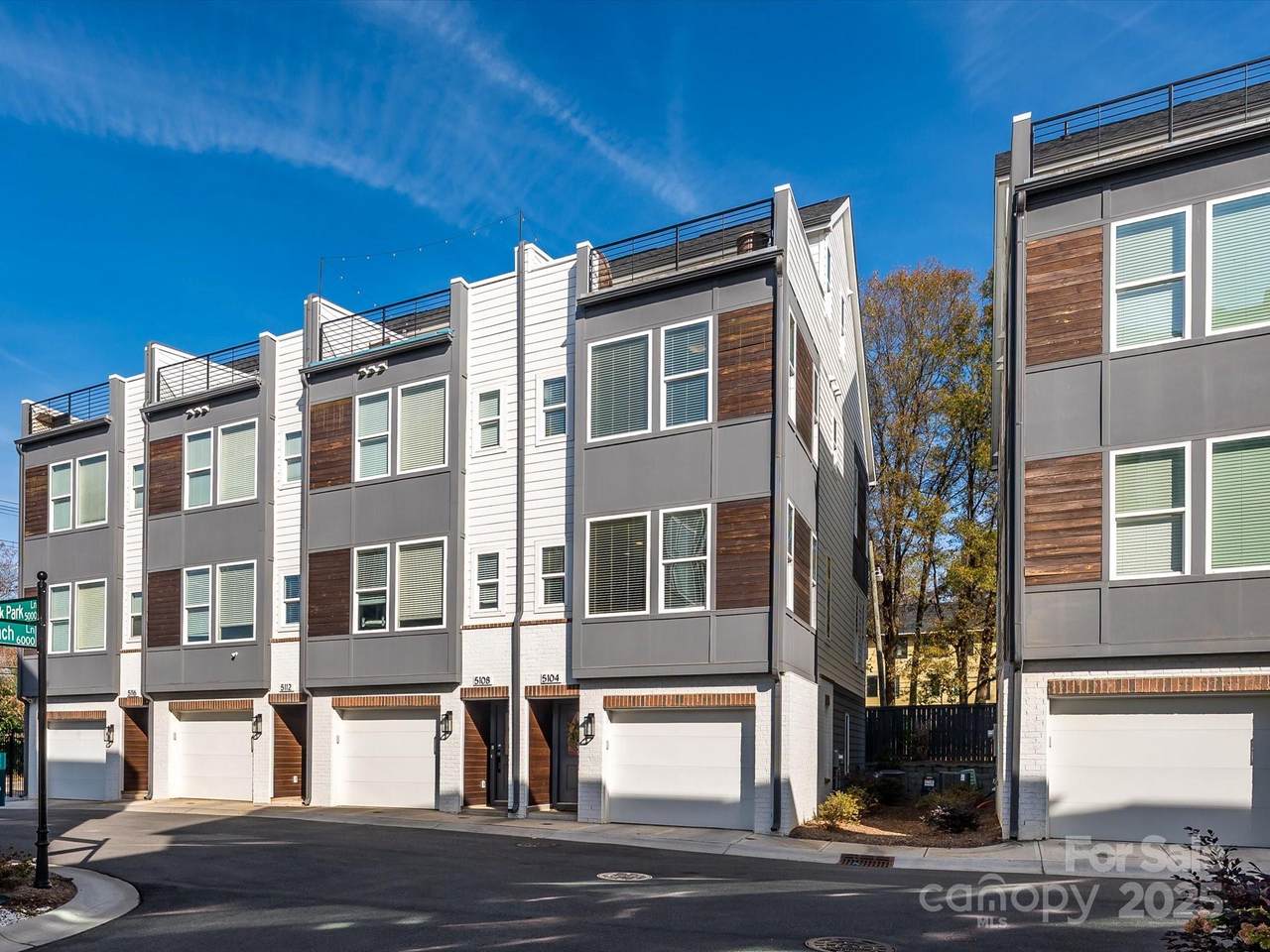 5104 York Park Lane - Photo 1