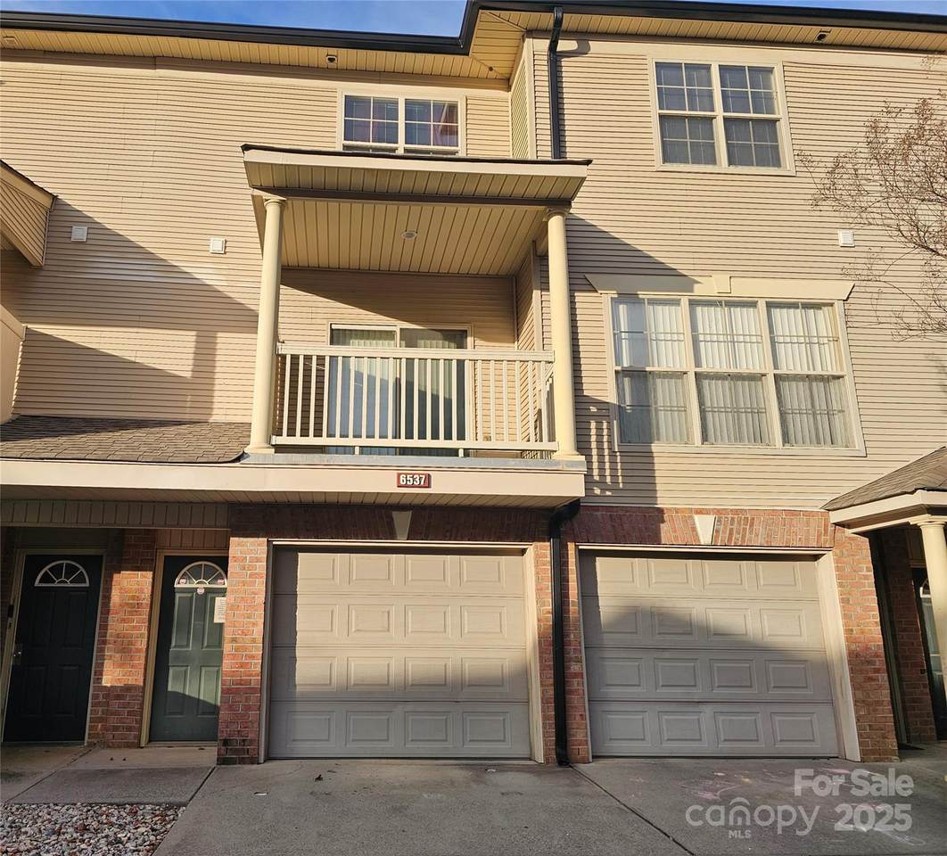 6537 Quarterbridge Lane - Photo 1