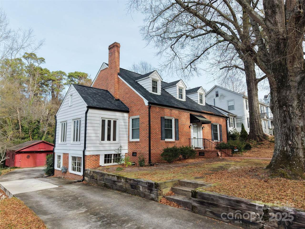 502 Wade Street - Photo 1