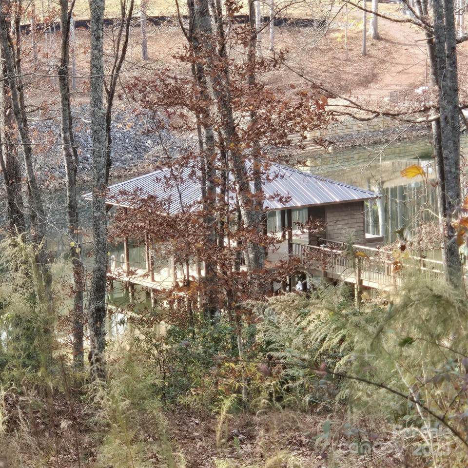 1096 Lake Vista Drive - Photo 1