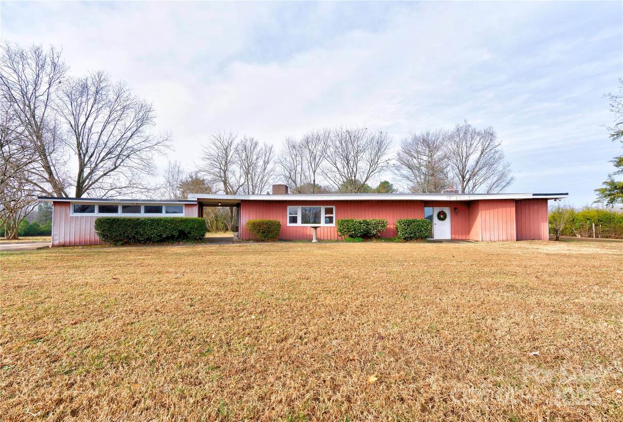 3809 Polkville Road - Photo 1