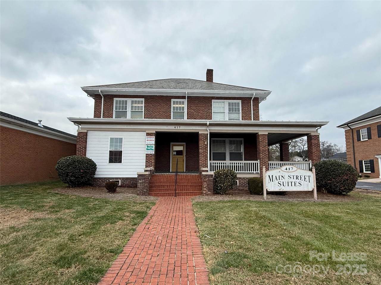 417 Main Street - Photo 1