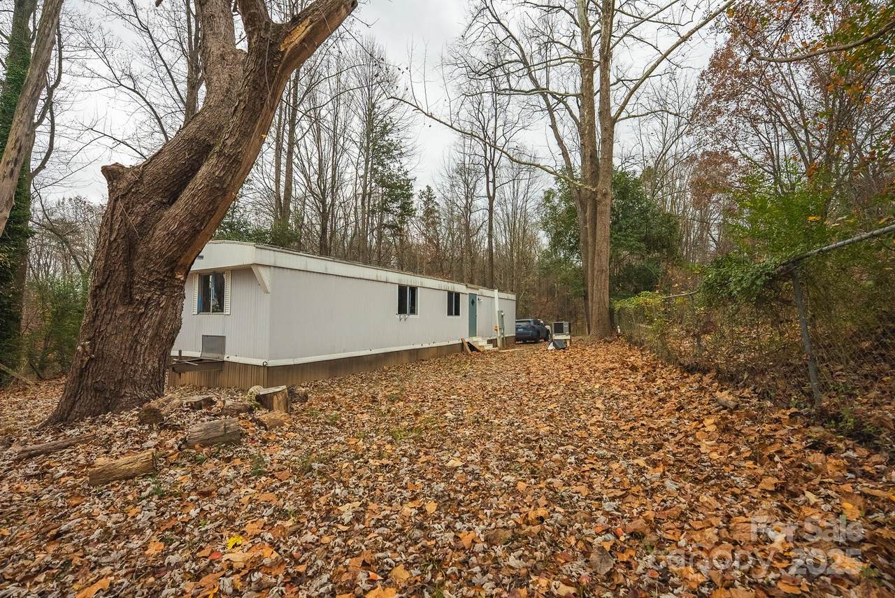 9336 Pinewood Avenue - Photo 1