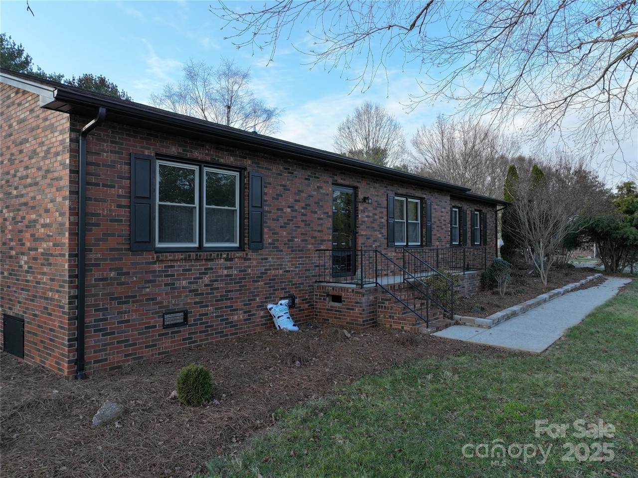 451 James Farm Road - Photo 1