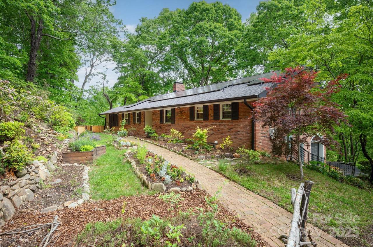 200 Allen Mountain Drive - Photo 1