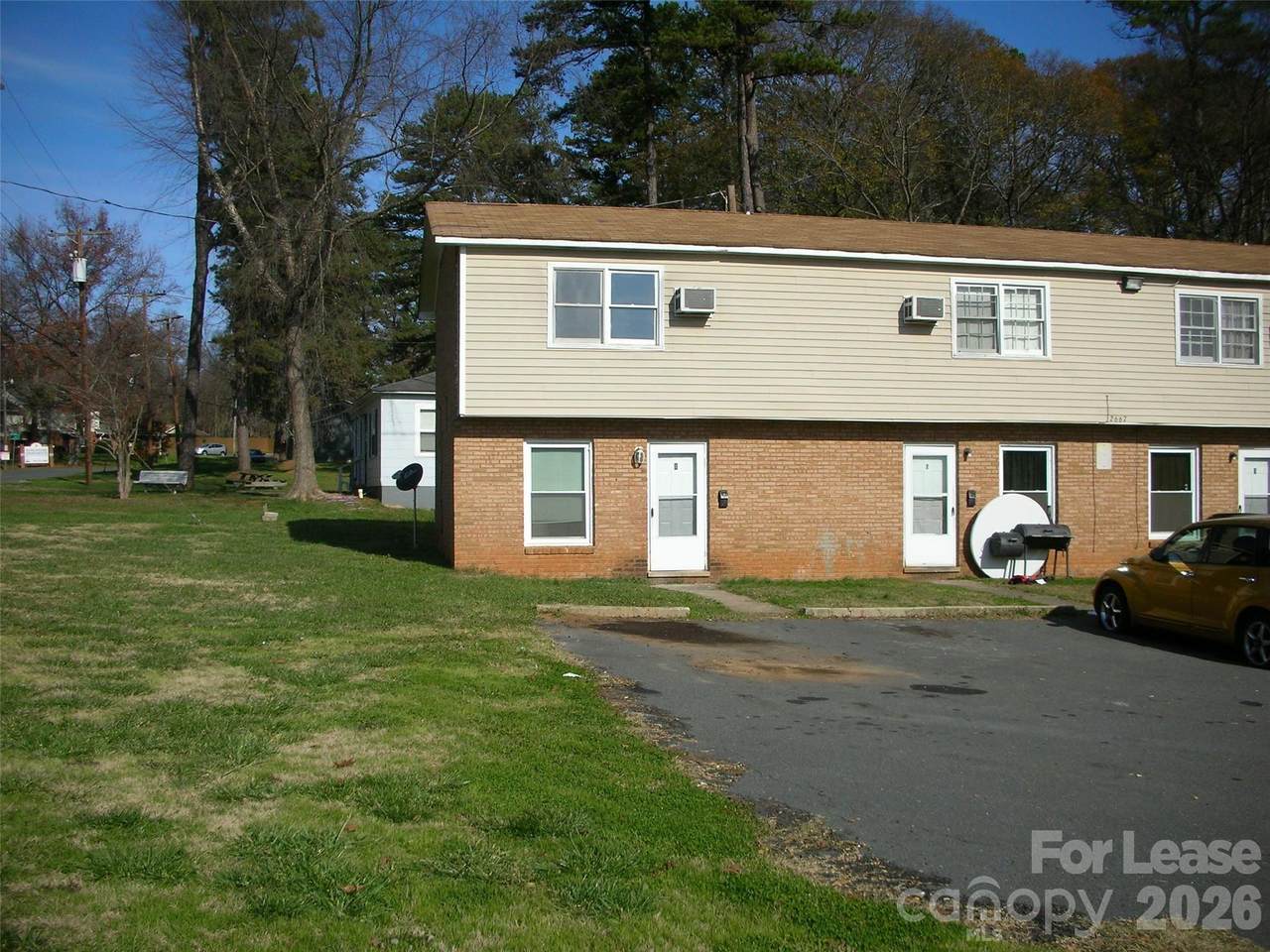 2667 Dr Carver Road - Photo 1