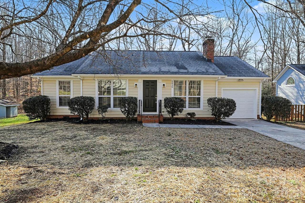 3416 Armitage Drive - Photo 1