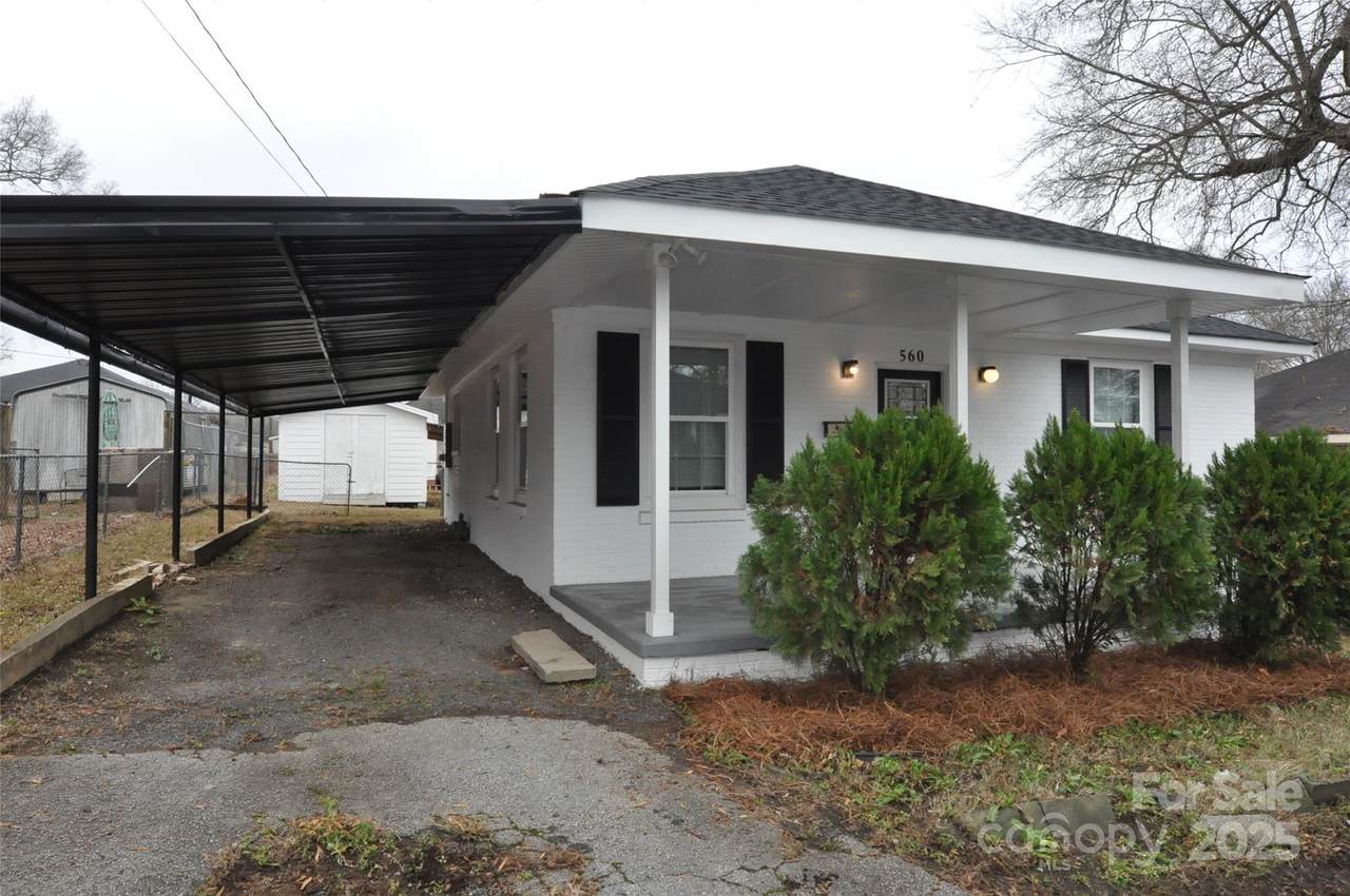 560 Second Street - Photo 1