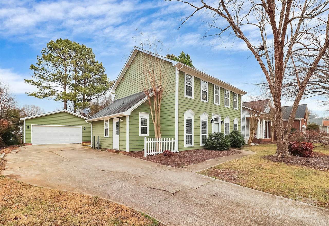 12313 Landing Green Drive - Photo 1