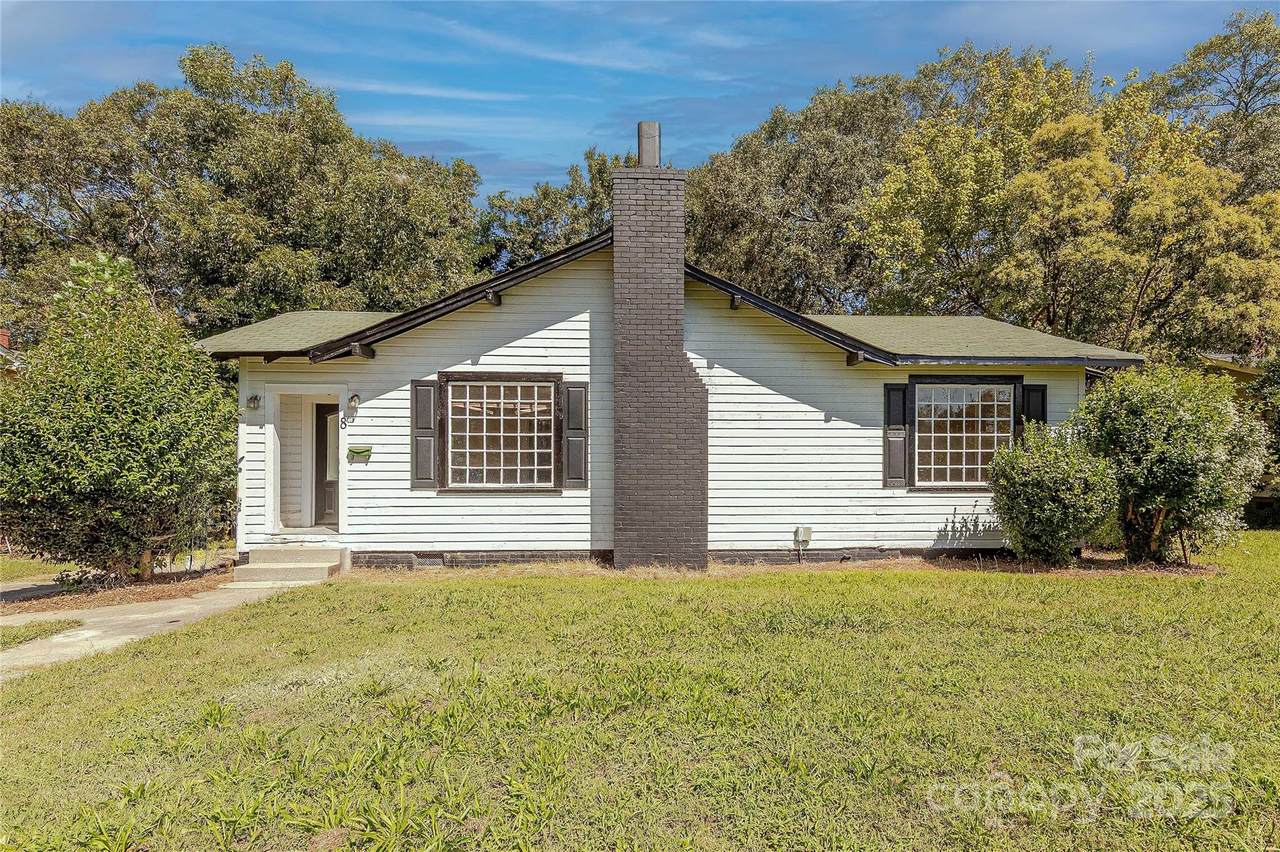 8 Bolt Drive - Photo 1