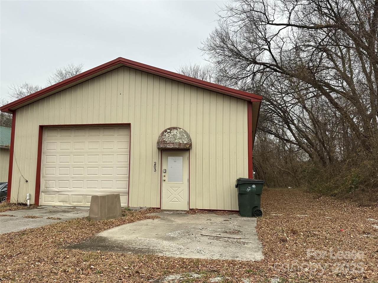 203 Harrison Street - Photo 1