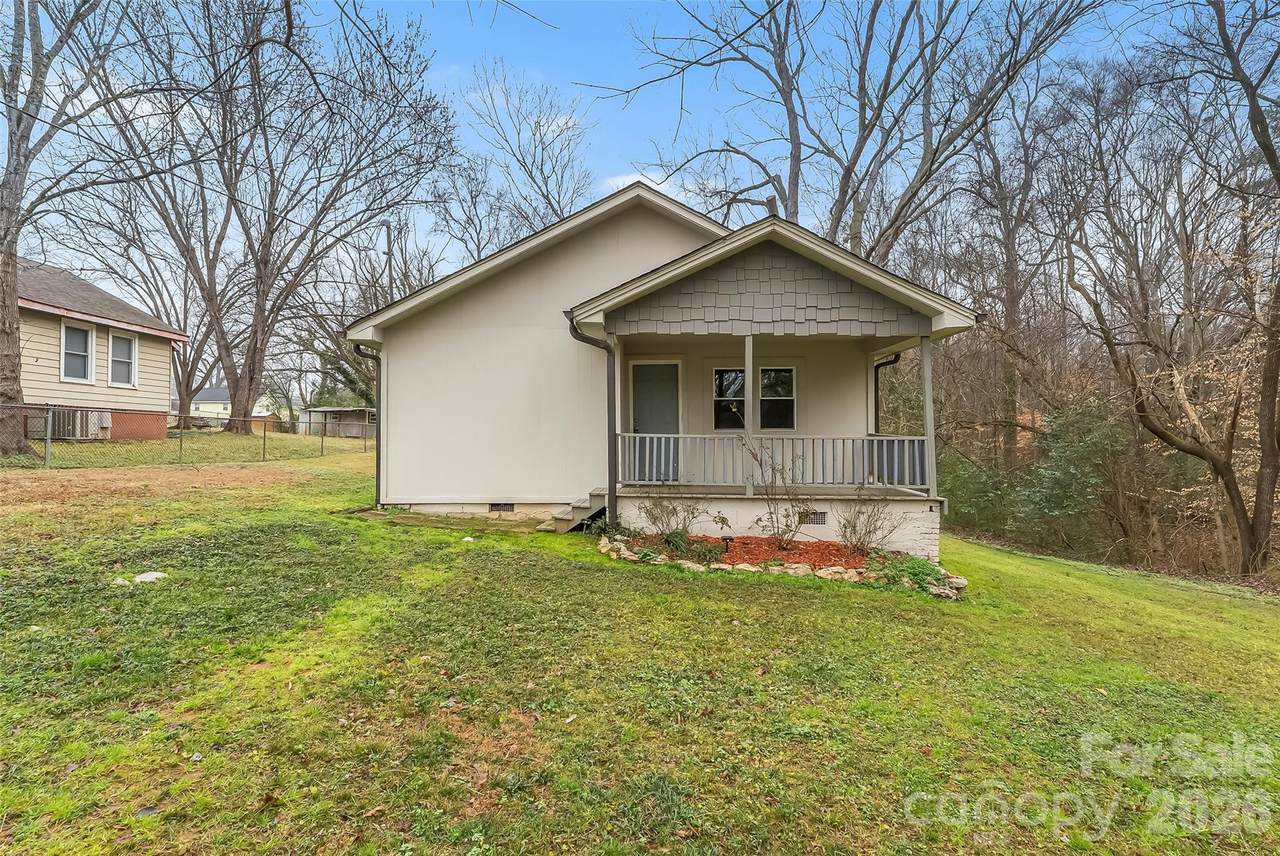 500 3rd Street - Photo 1