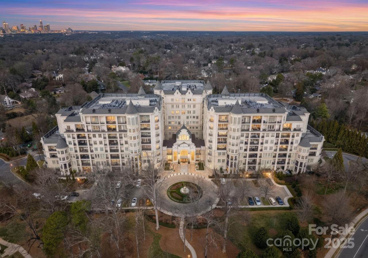 2823 Providence Road - Photo 1