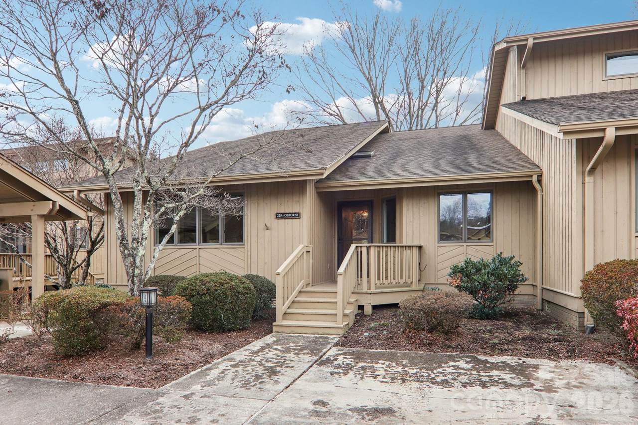 205 Wild Oak Lane - Photo 1