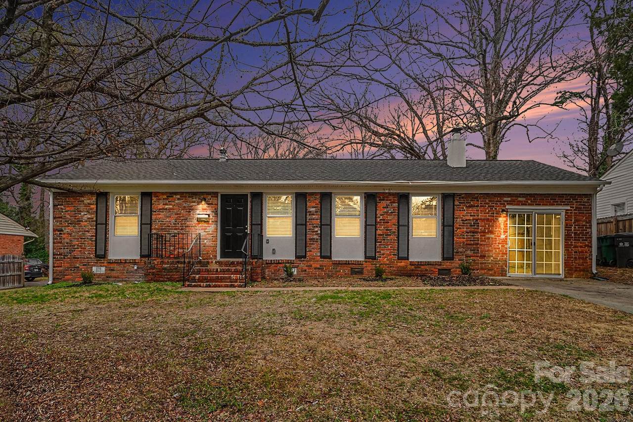 3431 Shamrock Drive - Photo 1