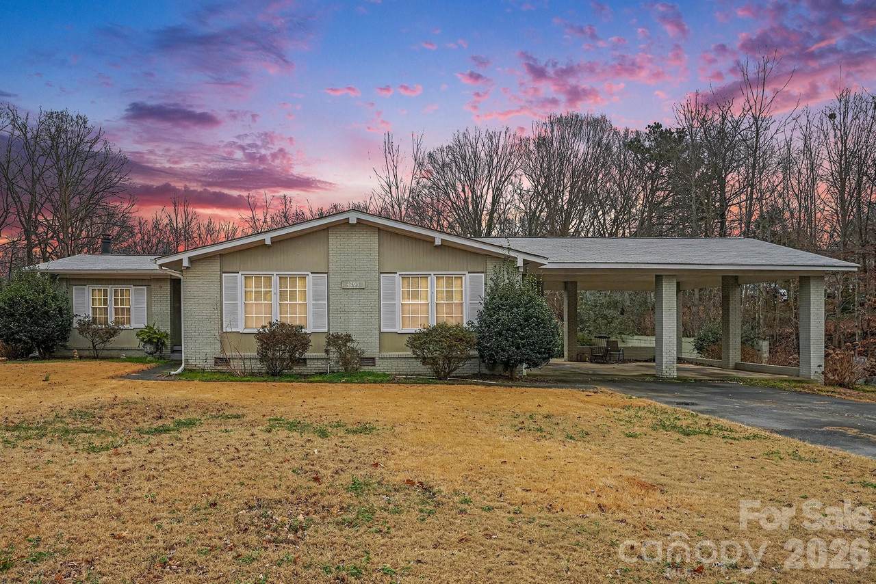 4206 Tipperary Place - Photo 1