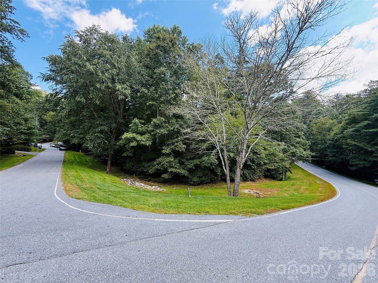 20 Prickly Briar Road - Photo 1