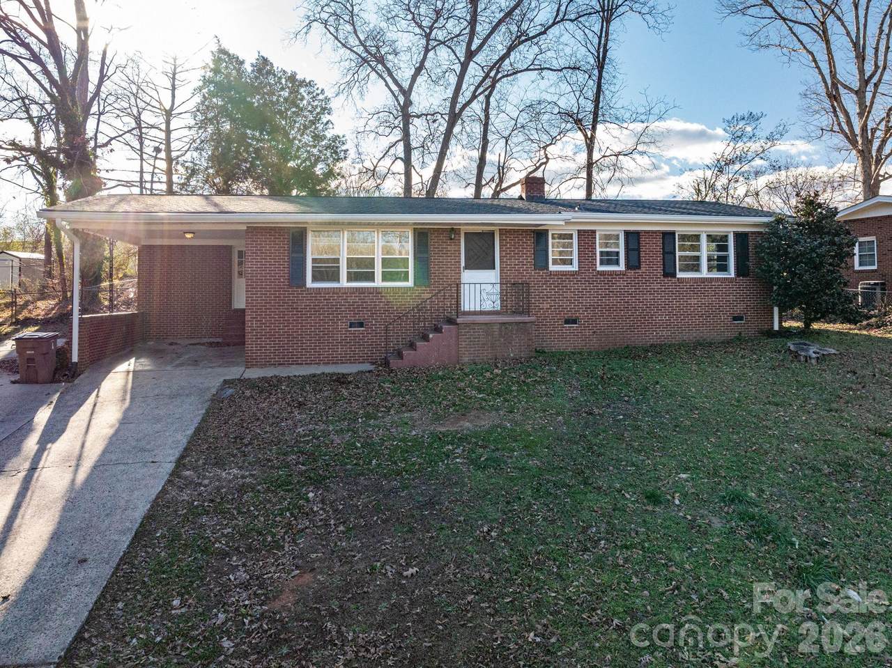 828 Main Street - Photo 1
