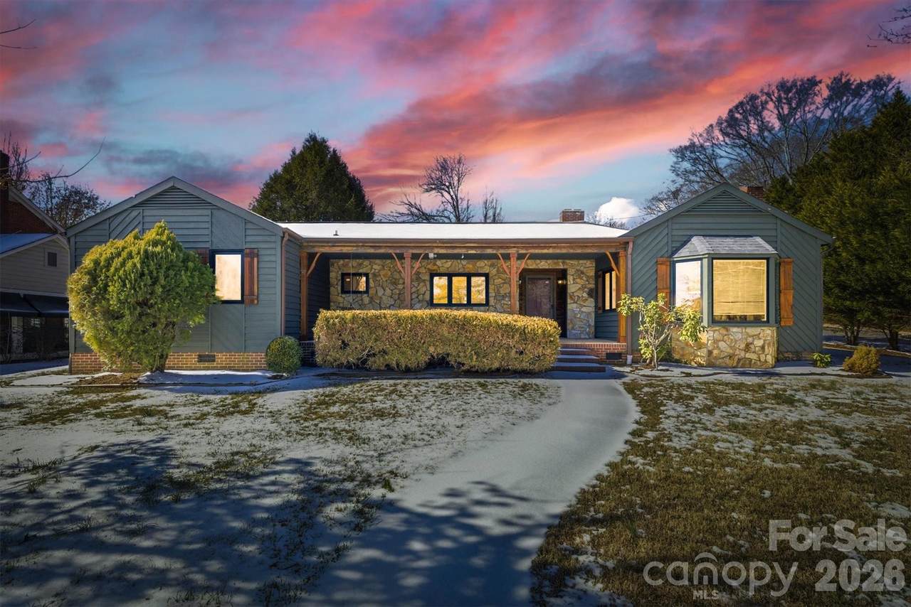 402 Pennton Avenue - Photo 1