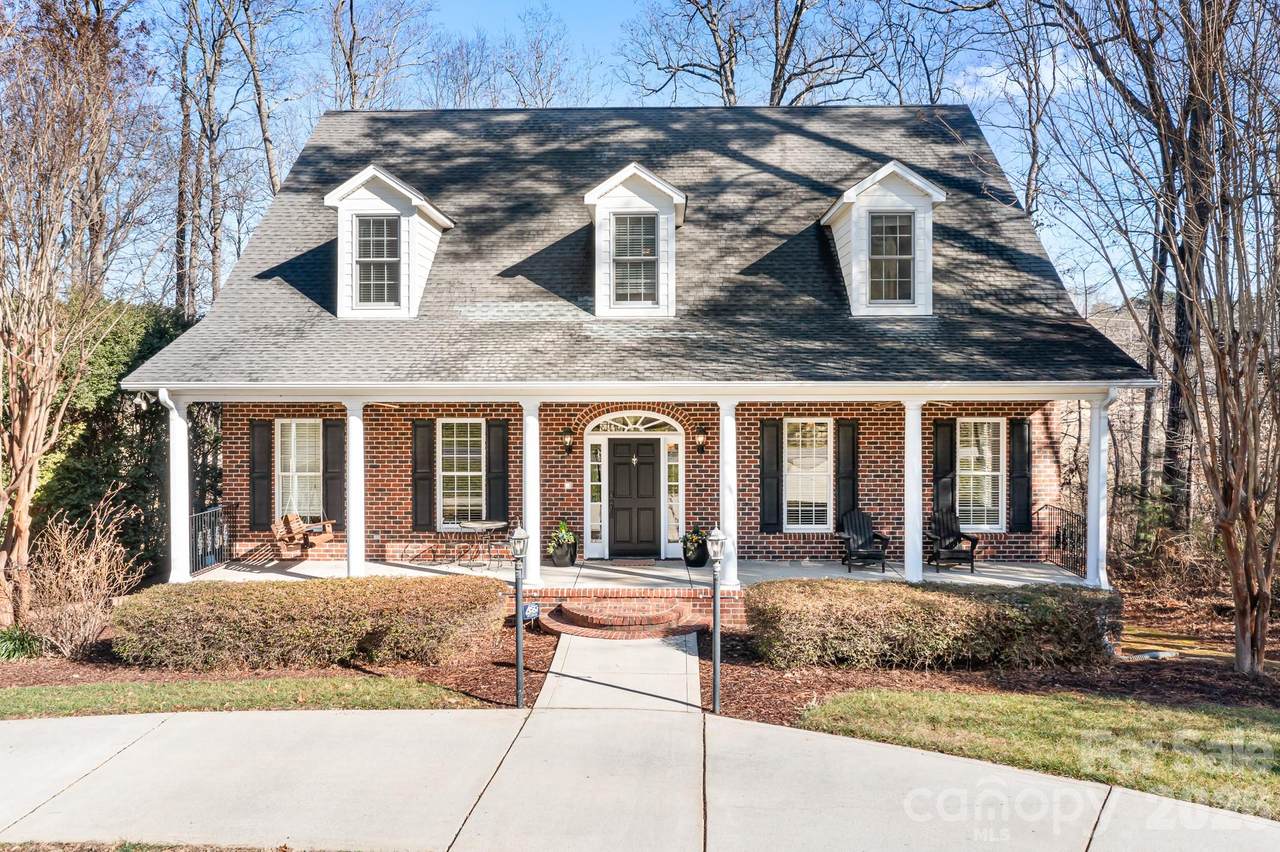 214 Lytham Lane - Photo 1