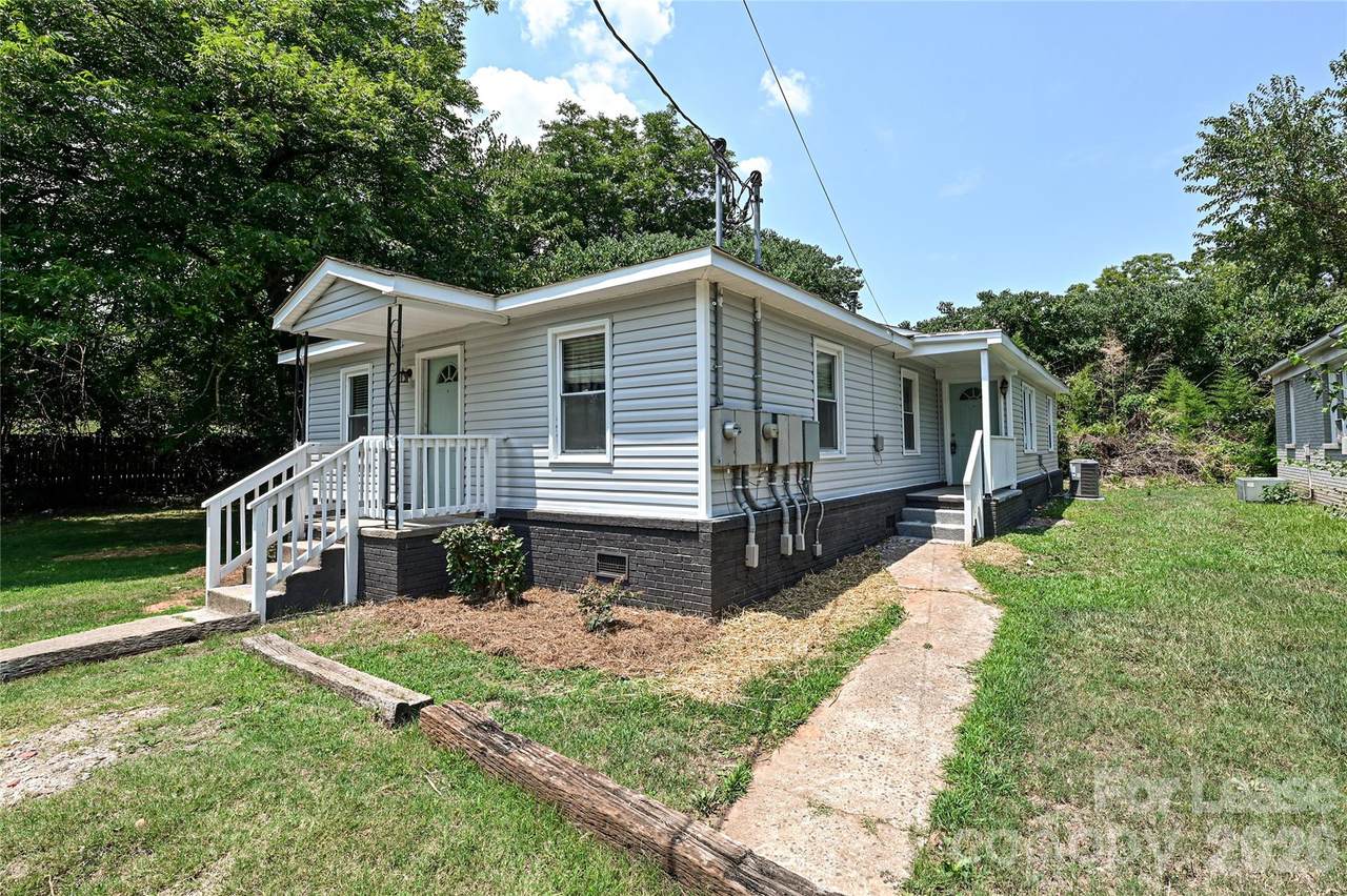 3429 Tappan Place - Photo 1