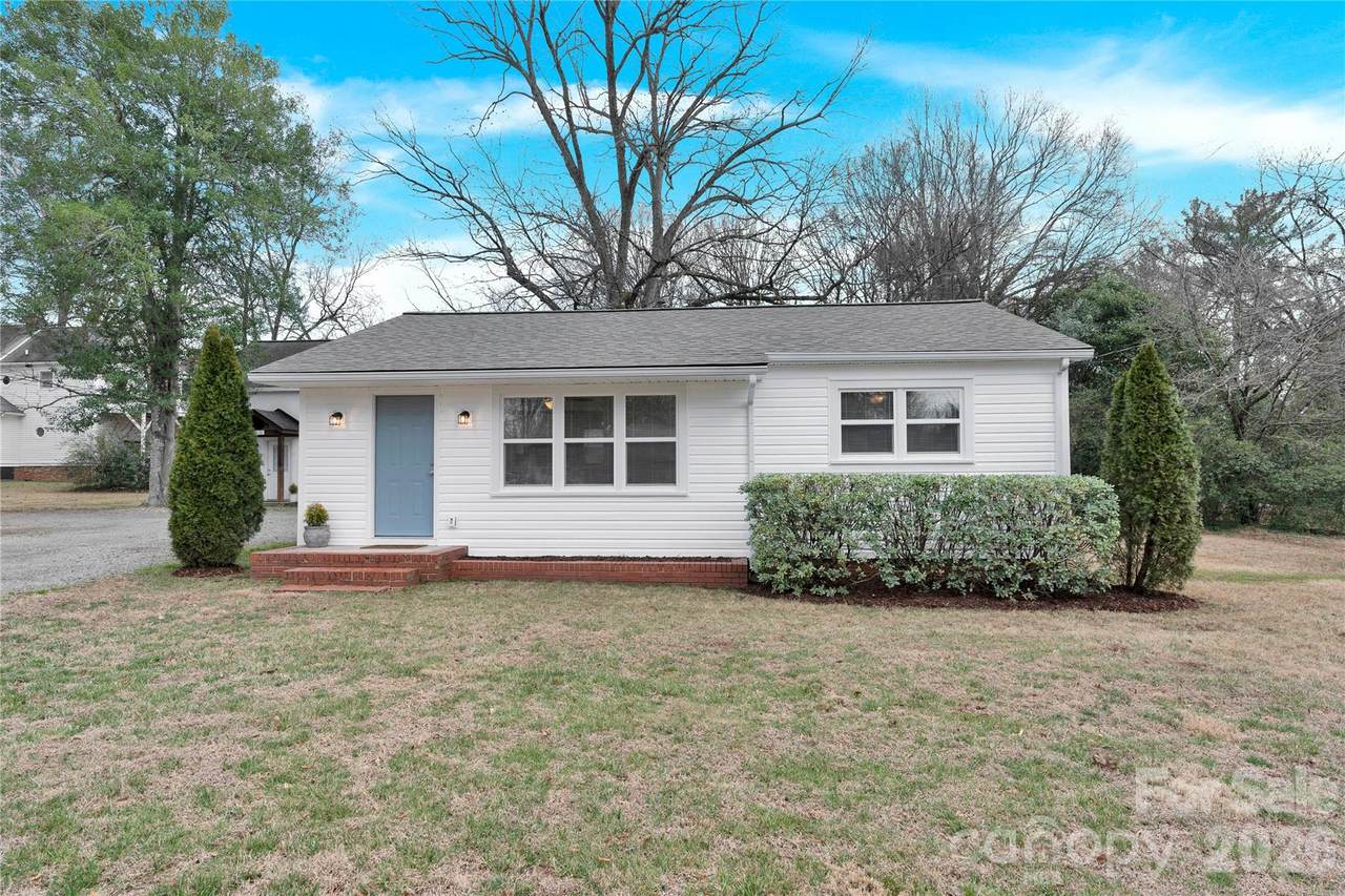 104 Gibson Park Drive - Photo 1