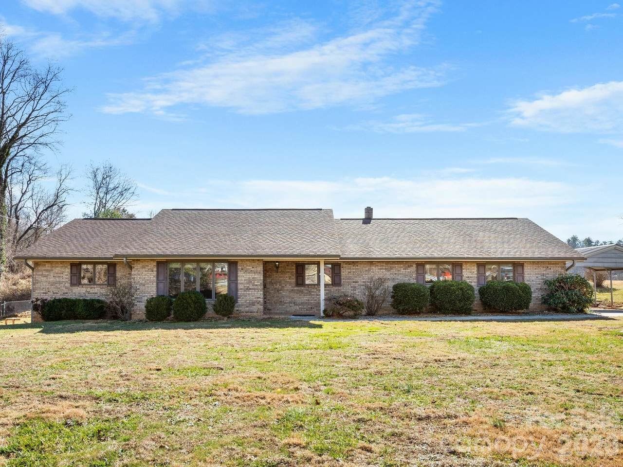 1287 Charlotte Highway - Photo 1